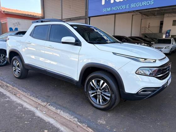 FIAT TORO 1.3 TURBO 270 FLEX FREEDOM AT6 FIAT TORO 1.3 TURBO 270 FLEX FREEDOM AT6